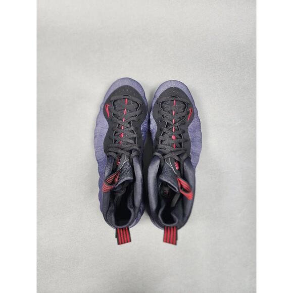 nike air foamposite one size 11